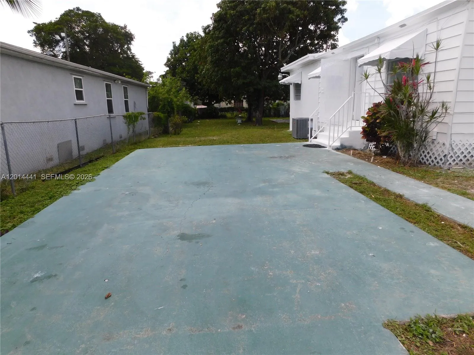 2230 NW 58th St # 2230, Miami FL 33142