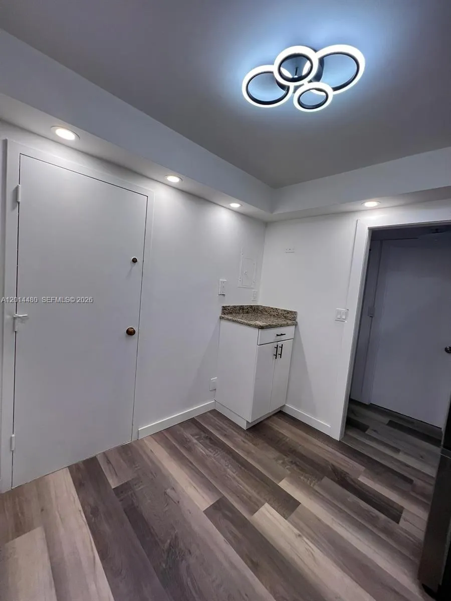 3800 S Ocean Dr # 1808, Hollywood FL 33019