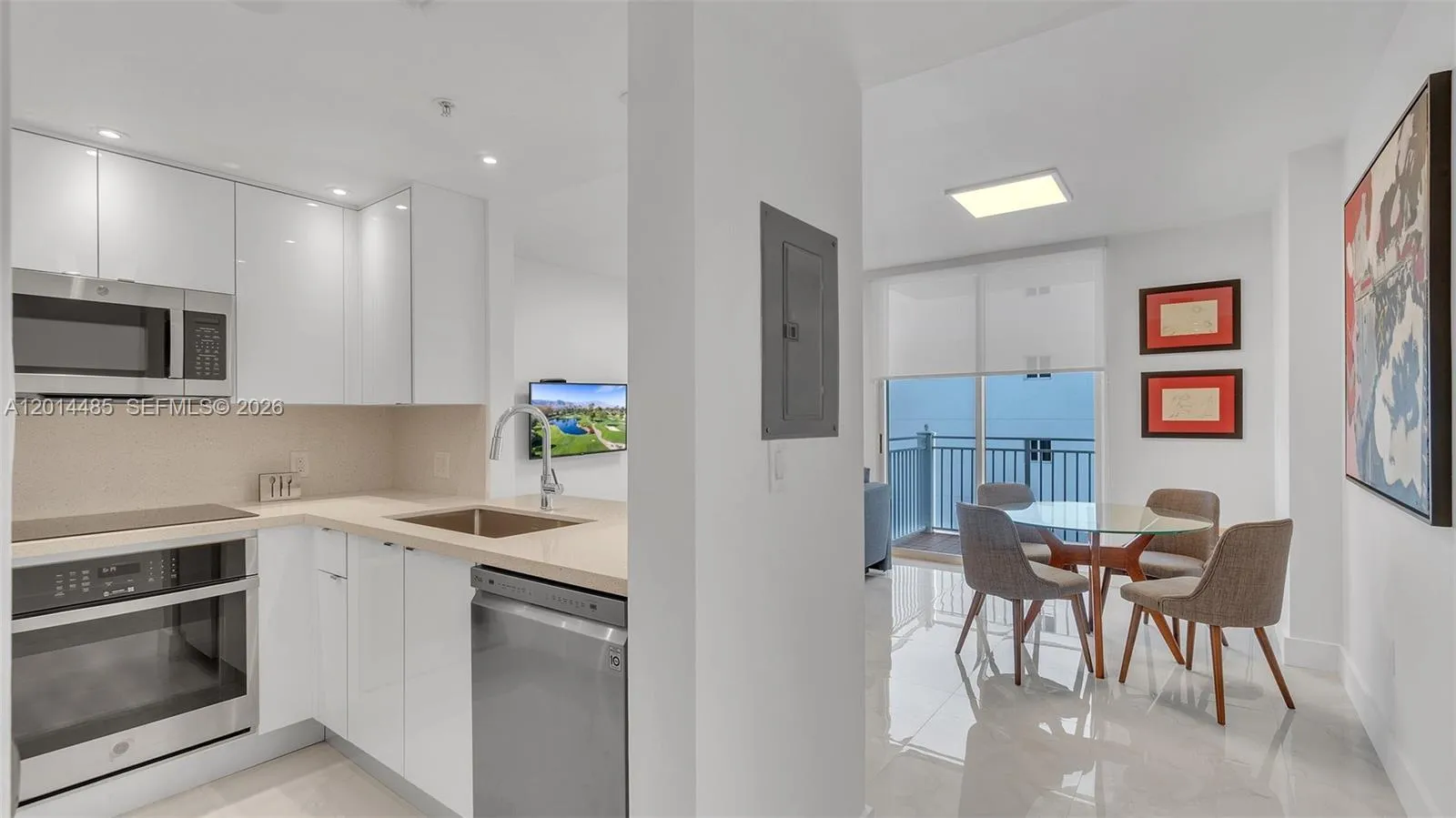 185 SE 14th Ter # 1801, Miami FL 33131