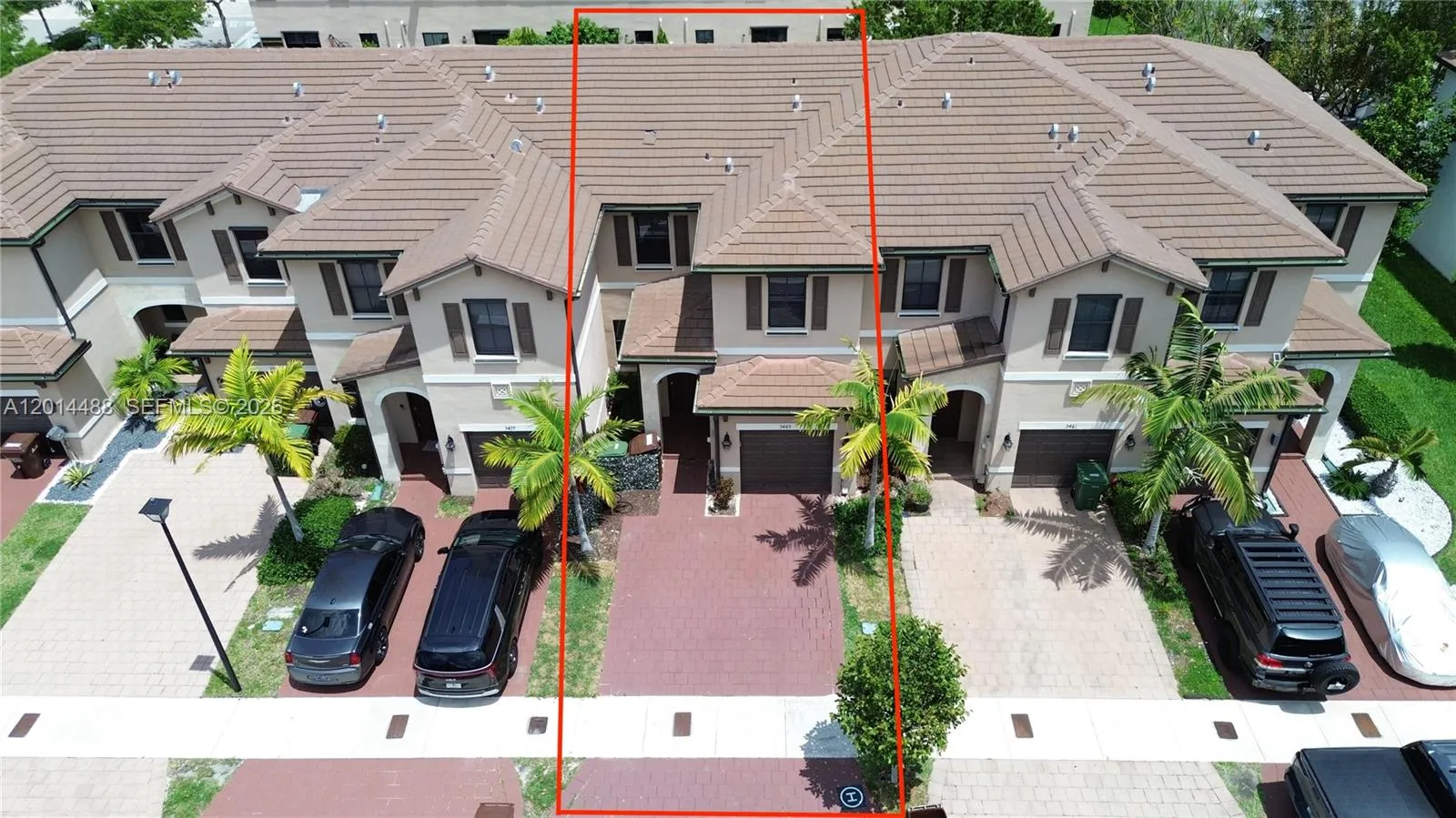 3469 W 106th St, Hialeah FL 33018