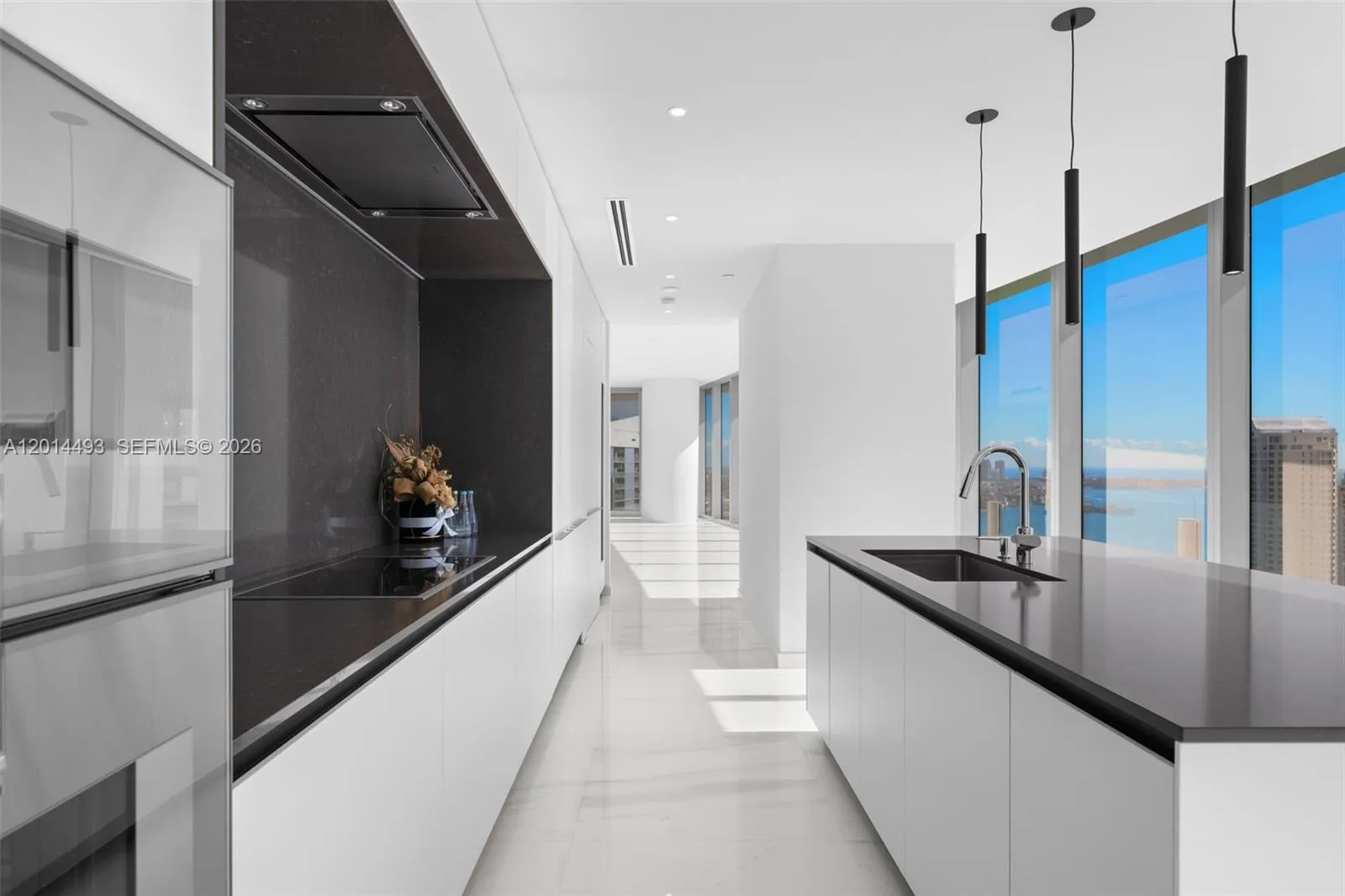 300 Biscayne Blvd Way # 3801, Miami FL 33131