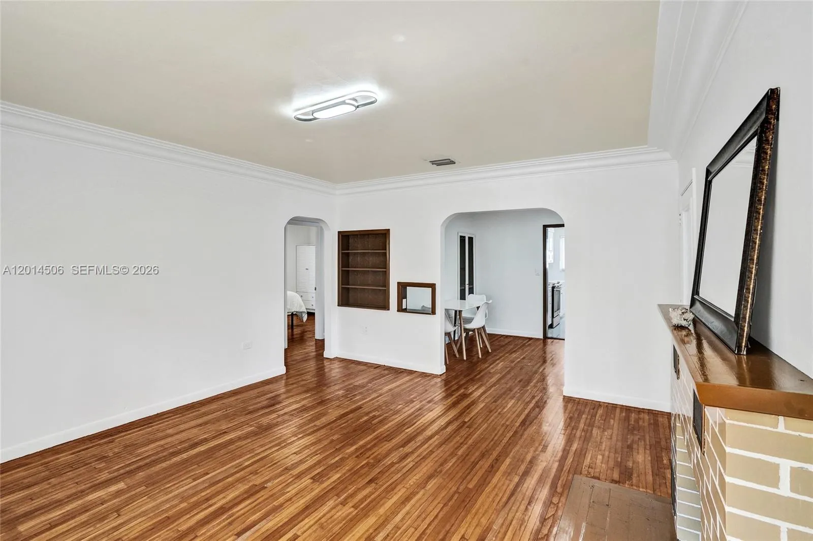 2420 SW 16th St, Miami FL 33145