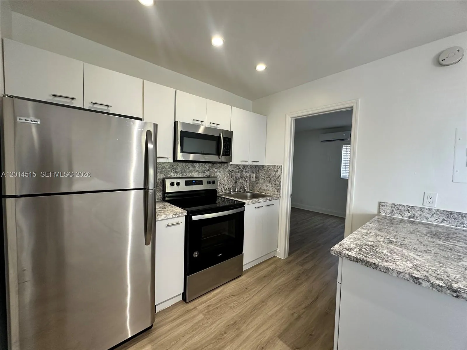 1413 N Dixie Hwy # 4, Fort Lauderdale FL 33304