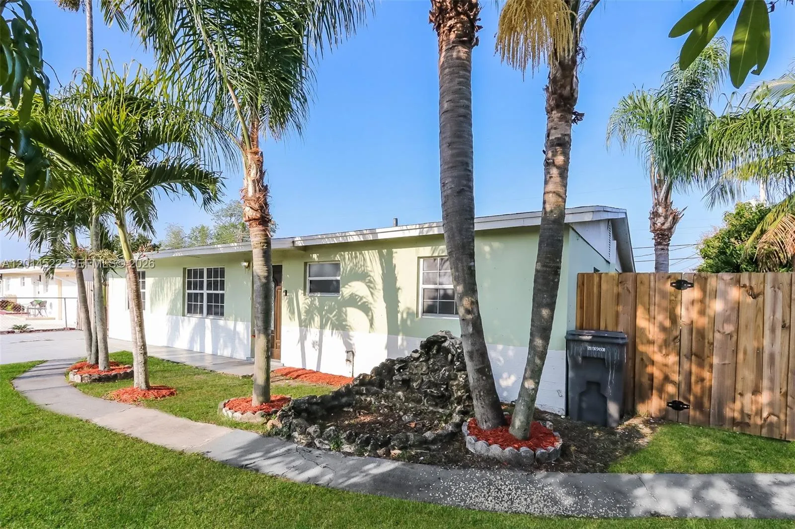 1357 Drexel Rd, West Palm Beach FL 33417