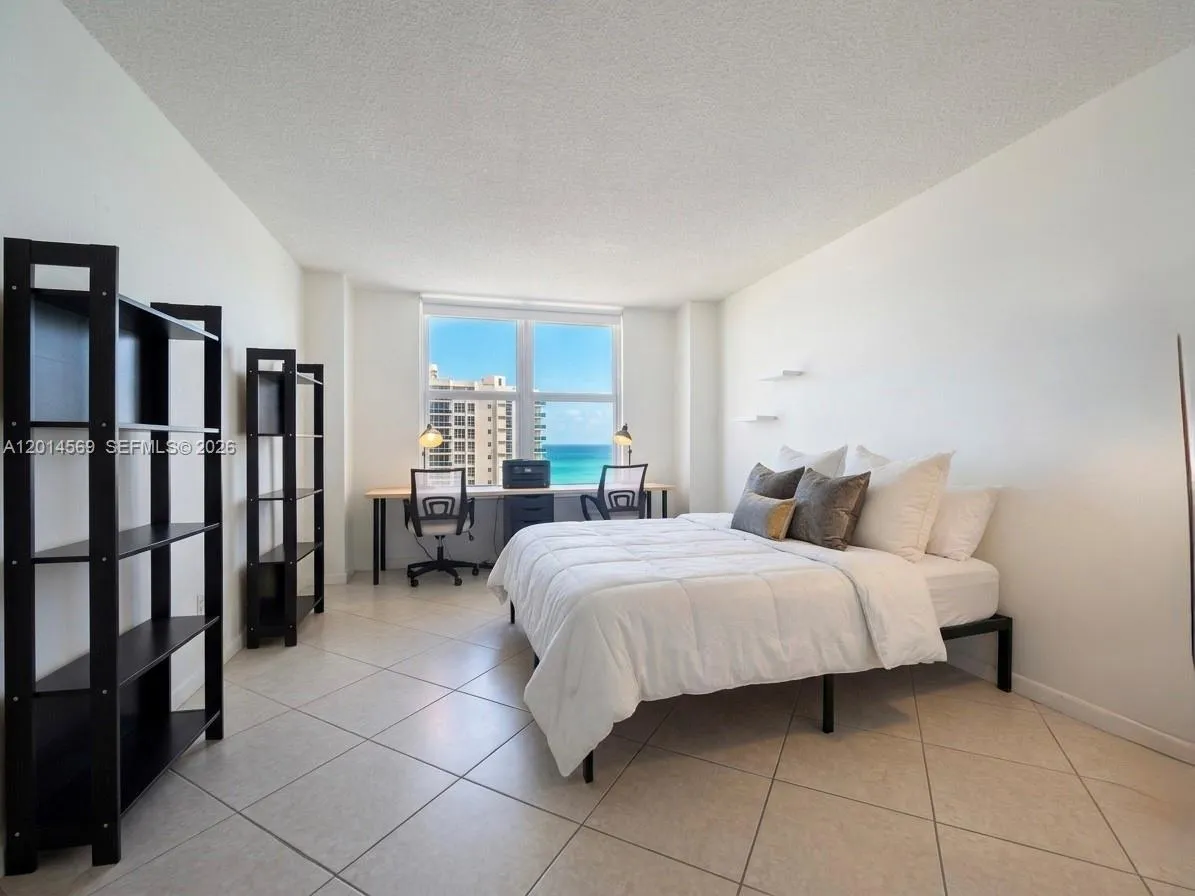 3800 S Ocean Dr # 1112A, Hollywood FL 33019