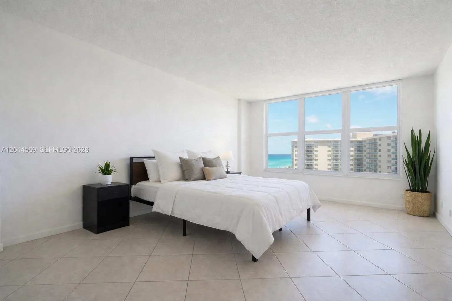 3800 S Ocean Dr # 1112A, Hollywood FL 33019