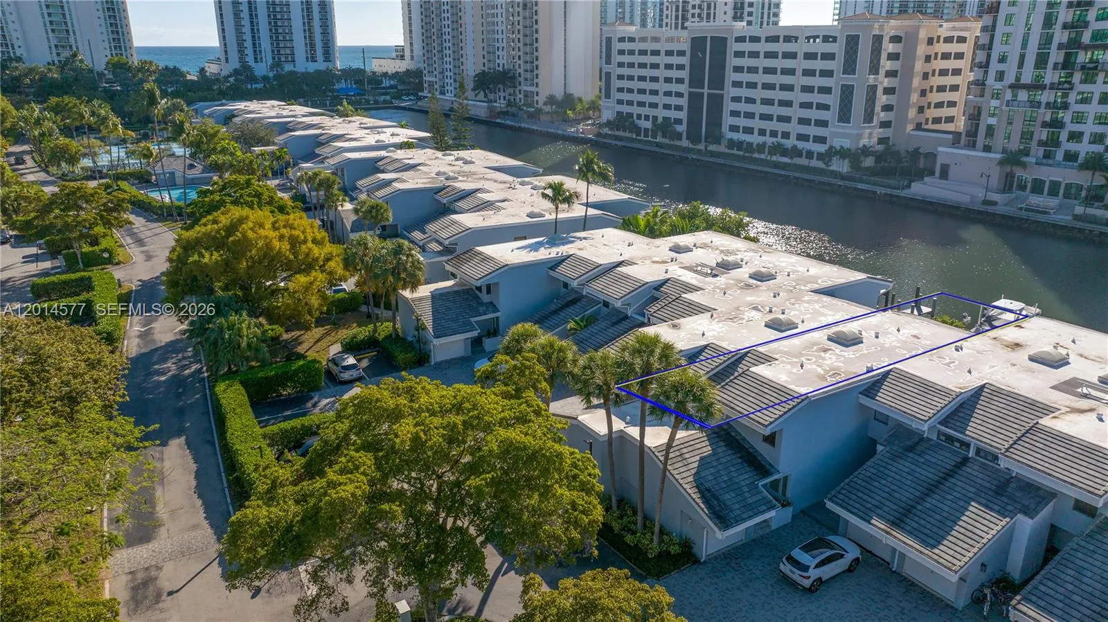 310 Poinciana Dr # 802, Sunny Isles Beach FL 33160