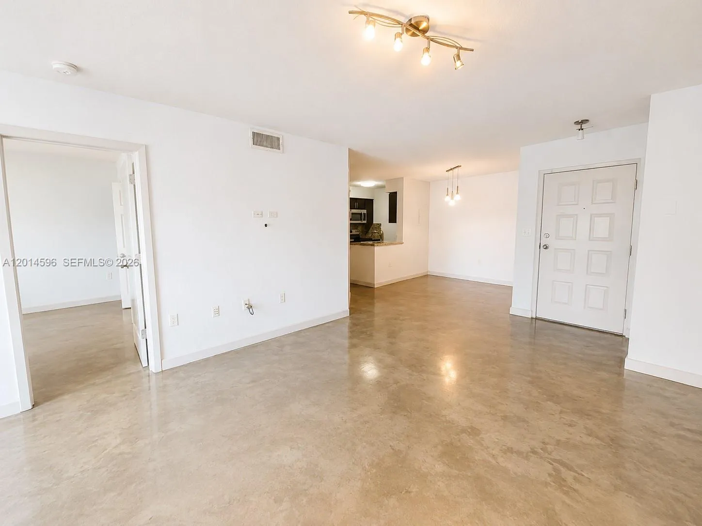 2890 N Oakland Forest Dr # 203, Oakland Park FL 33309