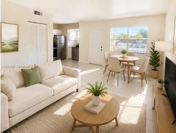 651 NW 42nd Ct # 214, Deerfield Beach FL 33064