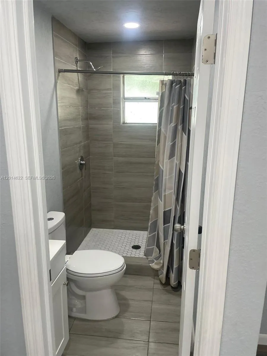 2981 NW 173rd Ter # 4, Miami Gardens FL 33056
