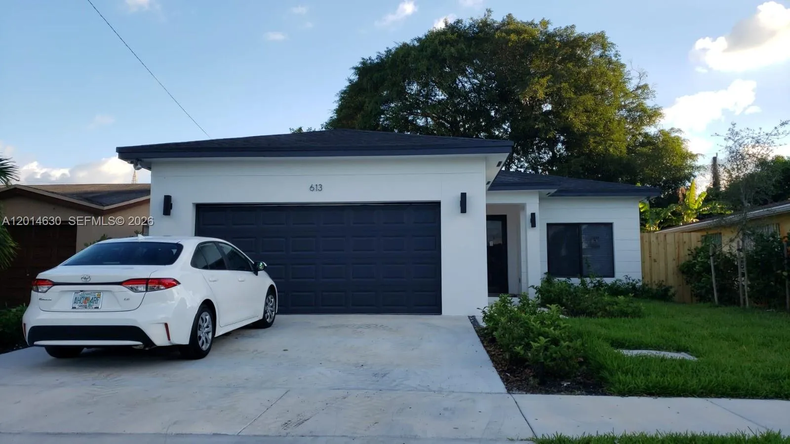 613 NW 10th St, Hallandale Beach FL 33009