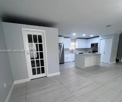 12248 NW 1st St # 0, Plantation FL 33325