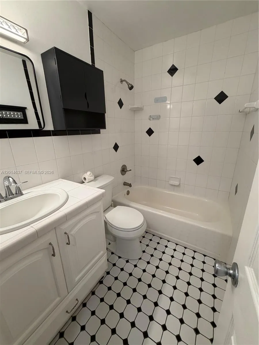 2240 NE Rustic Way, Jensen Beach FL 34957