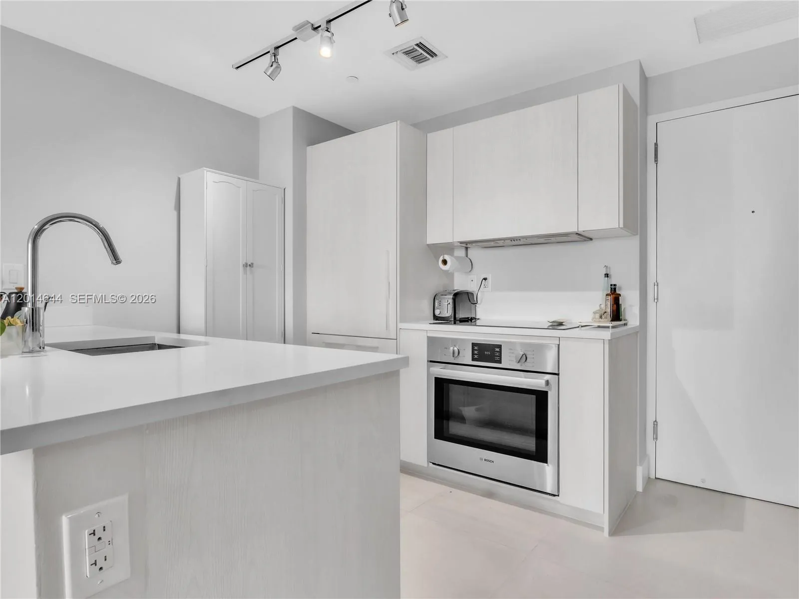 501 NE 31st St # 1105, Miami FL 33137
