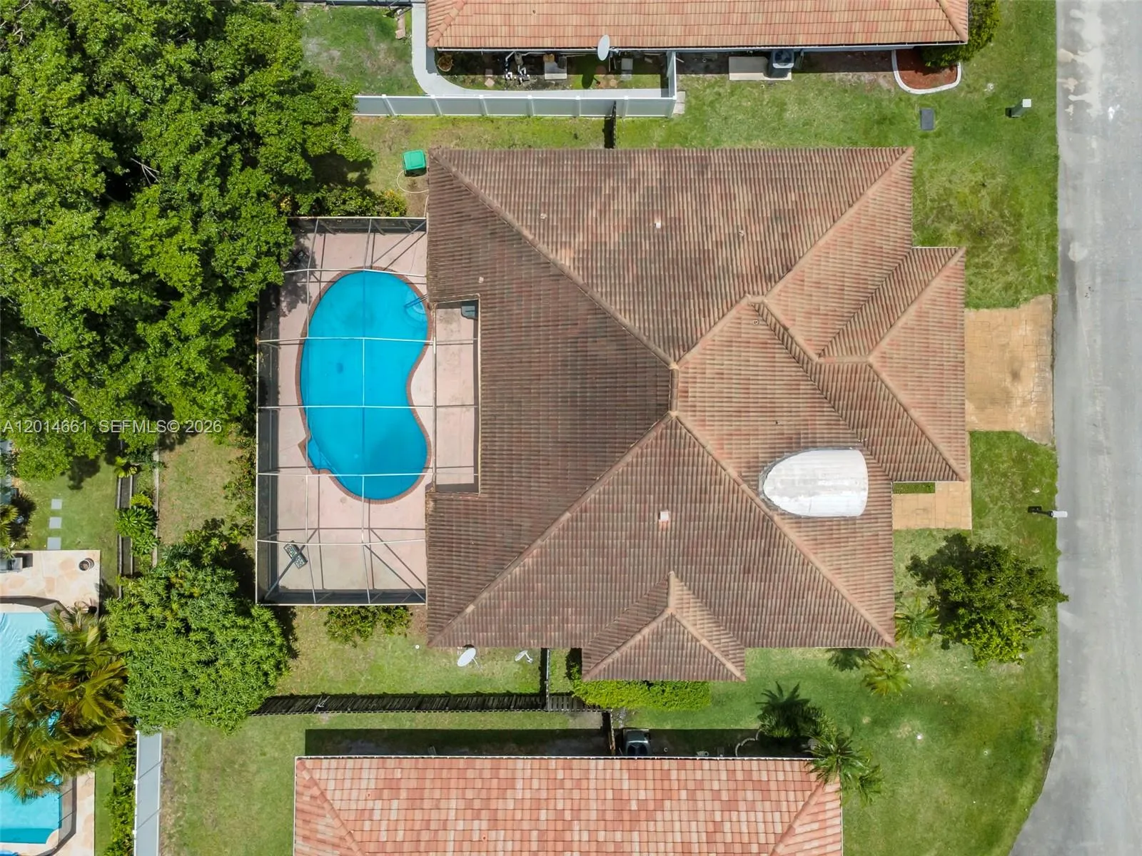 7451 NW 40th St, Lauderhill FL 33319