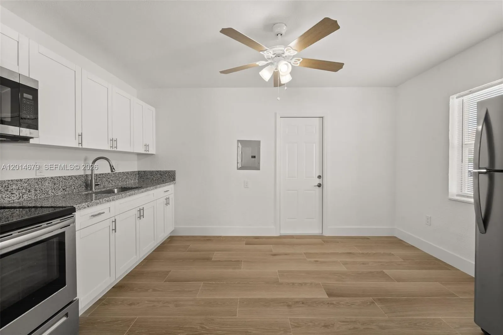 255 Beacom Blvd, Miami FL 33135