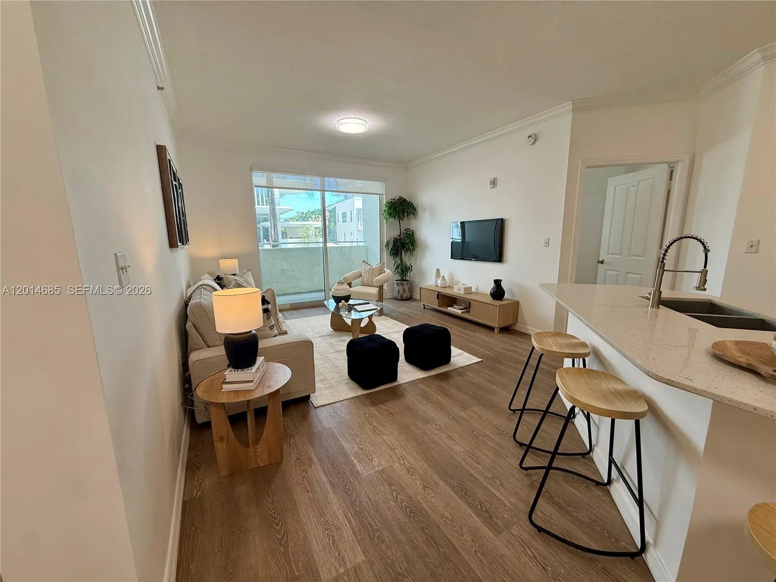 9172 Collins Ave # 212, Surfside FL 33154