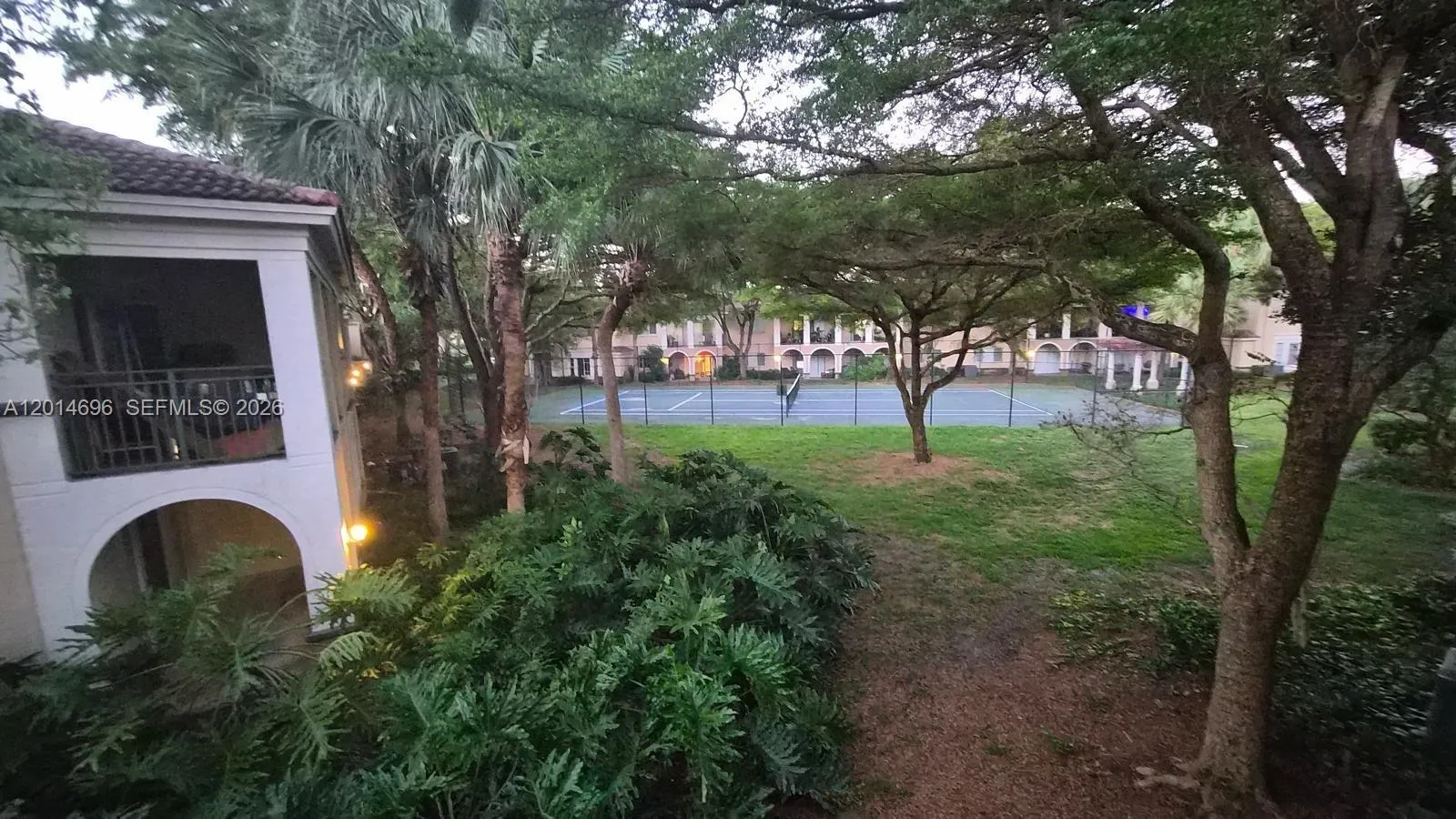 2486 Centergate Dr # 203, Miramar FL 33025