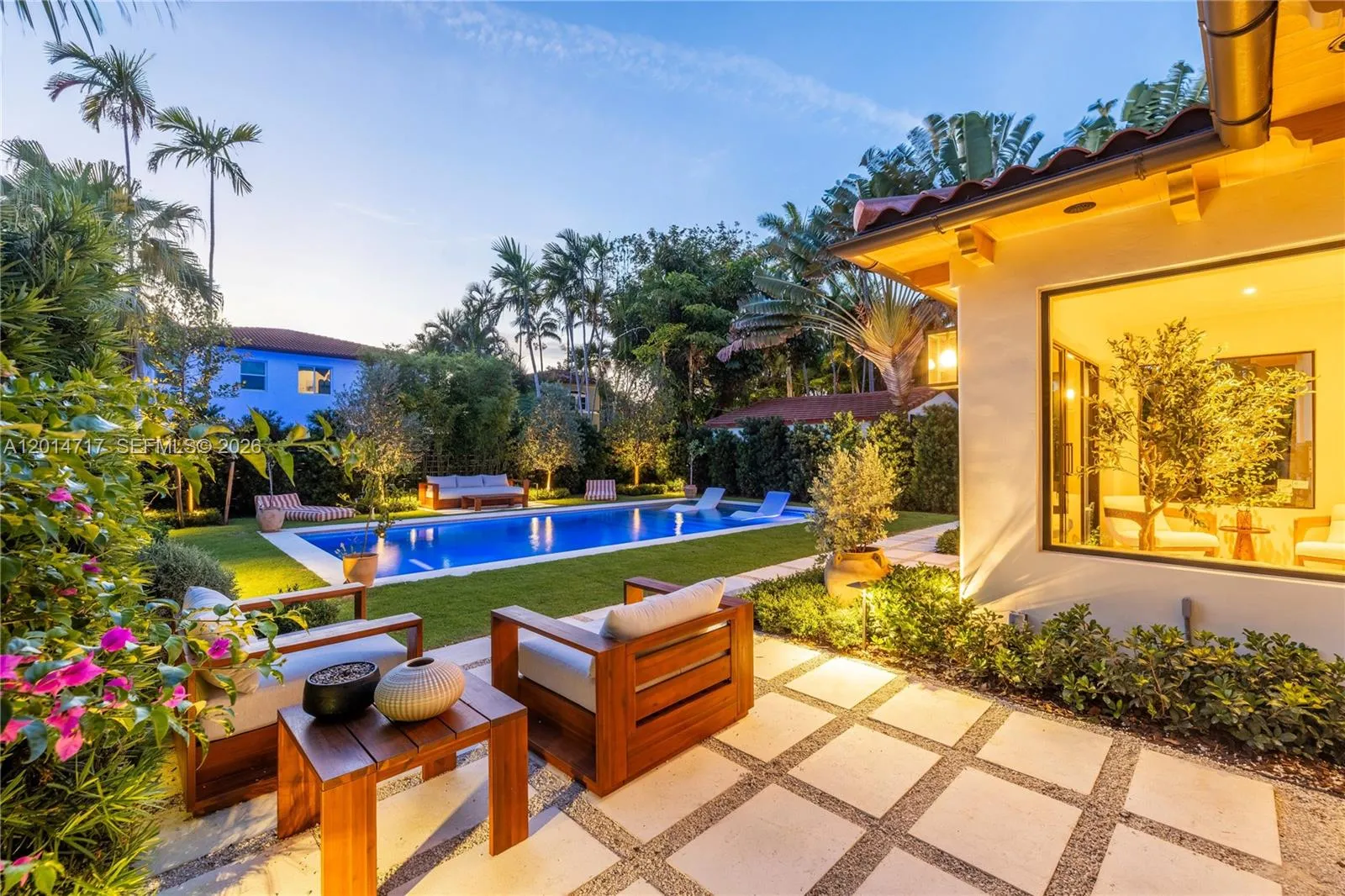 4430 Royal Palm Ave, Miami Beach FL 33140