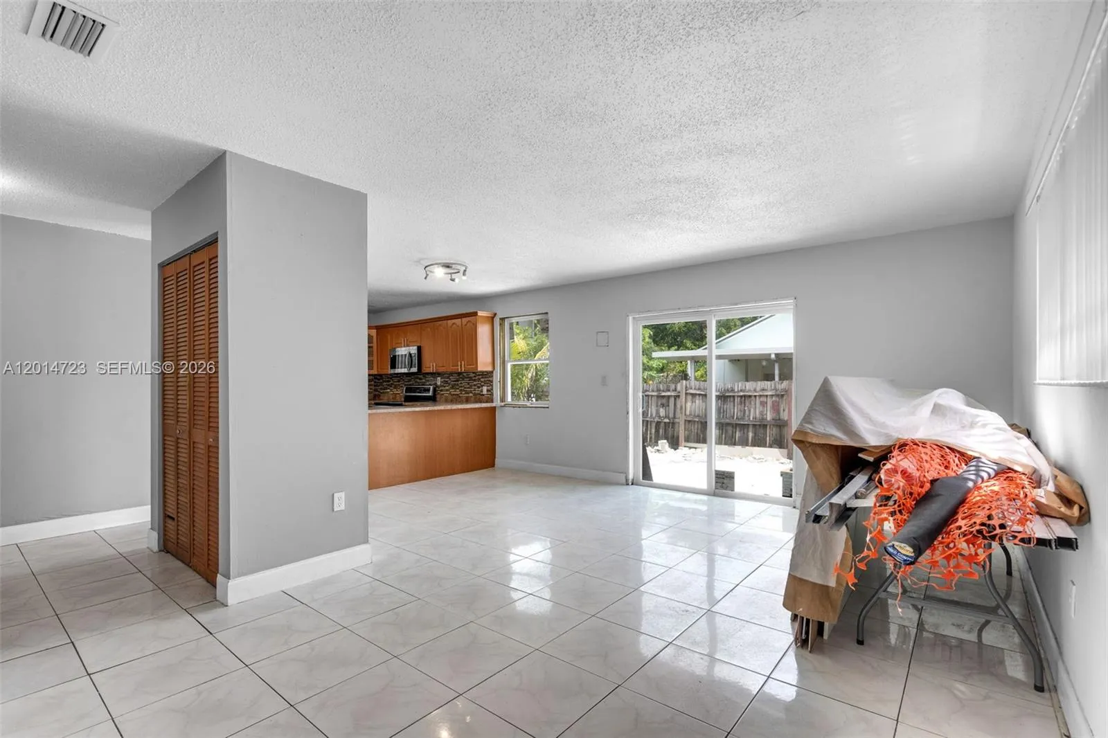 2385 NW 32nd St, Miami FL 33142