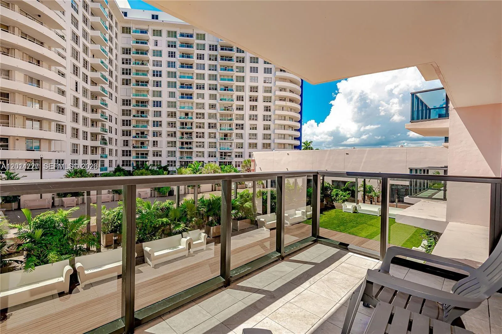 5225 Collins Ave # 407, Miami Beach FL 33140