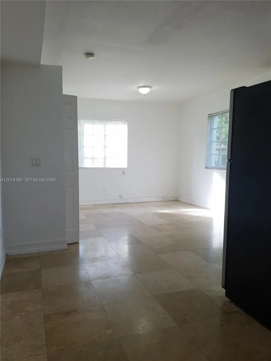 1609 SW 14th St # 102, Miami FL 33145