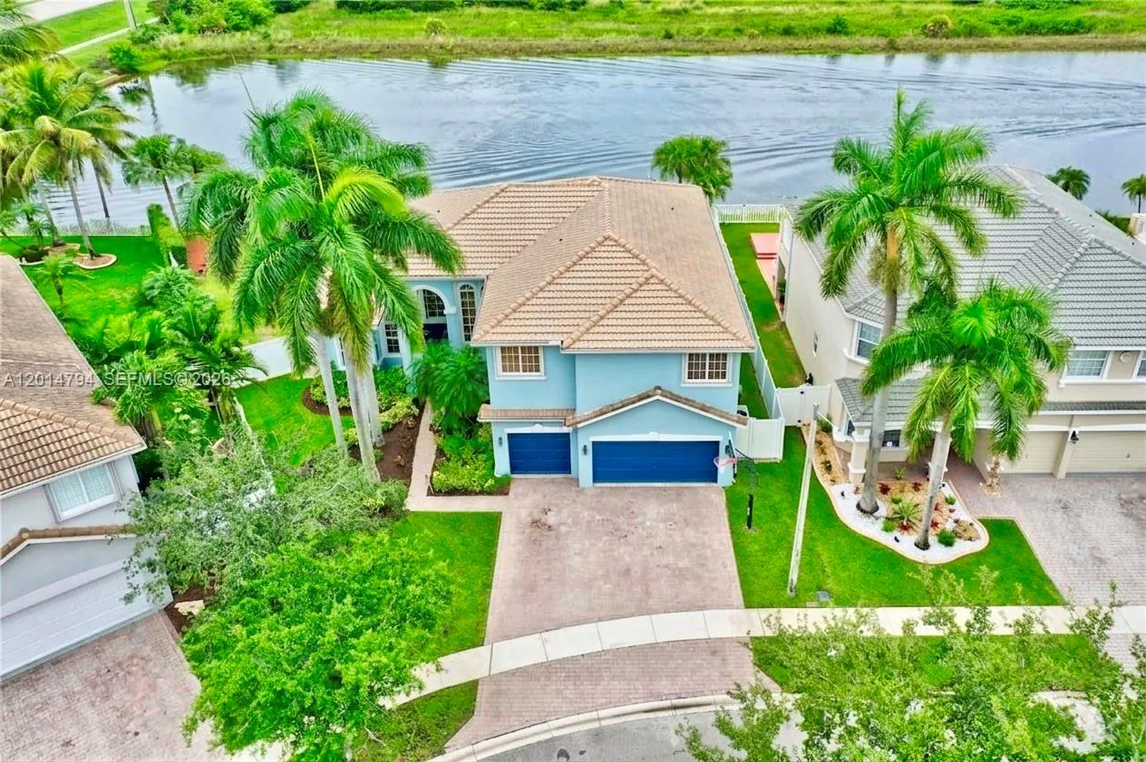 1580 SW 164th Ave, Pembroke Pines FL 33027