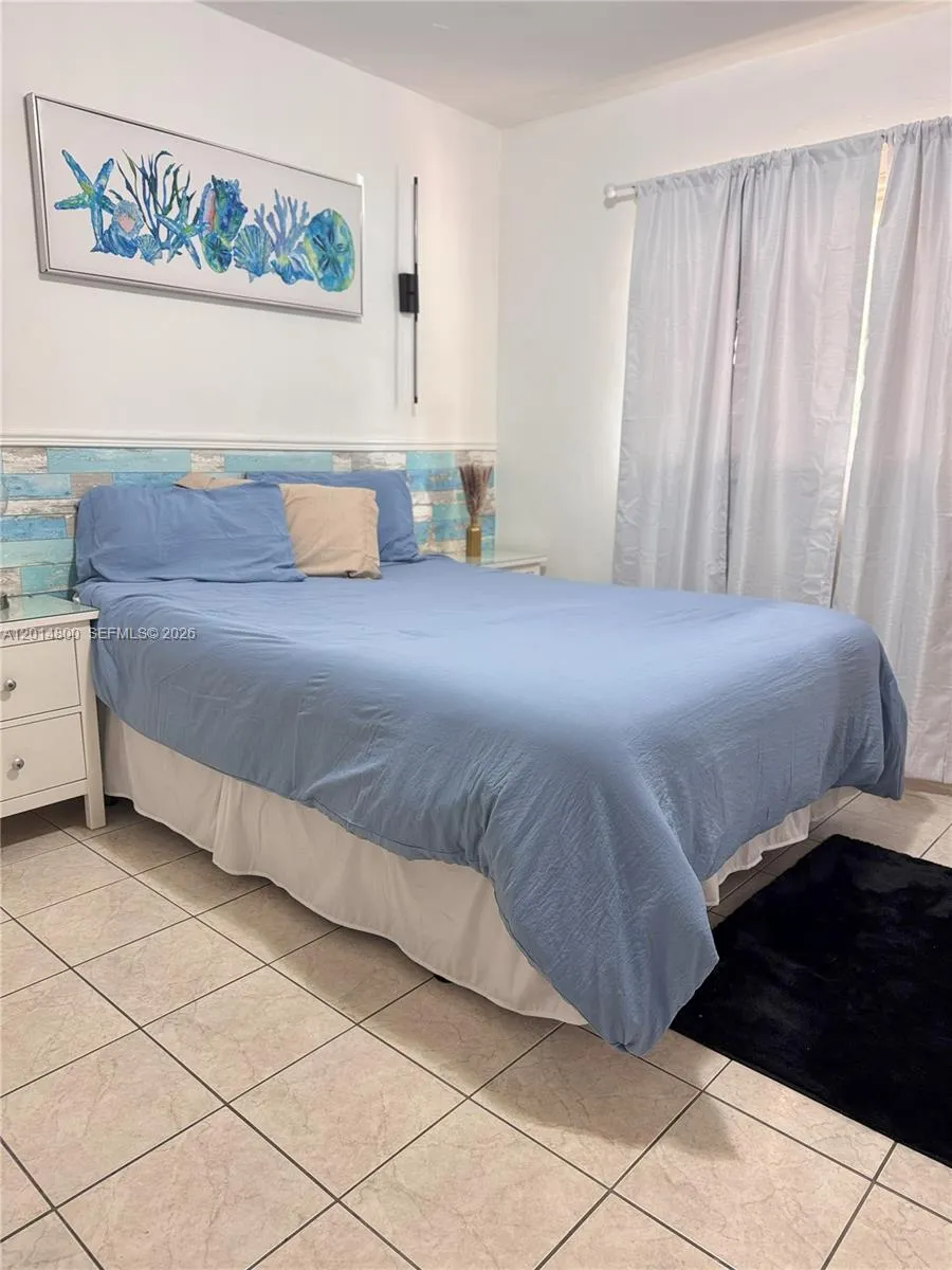 1630 NE 157th, North Miami Beach FL 33162
