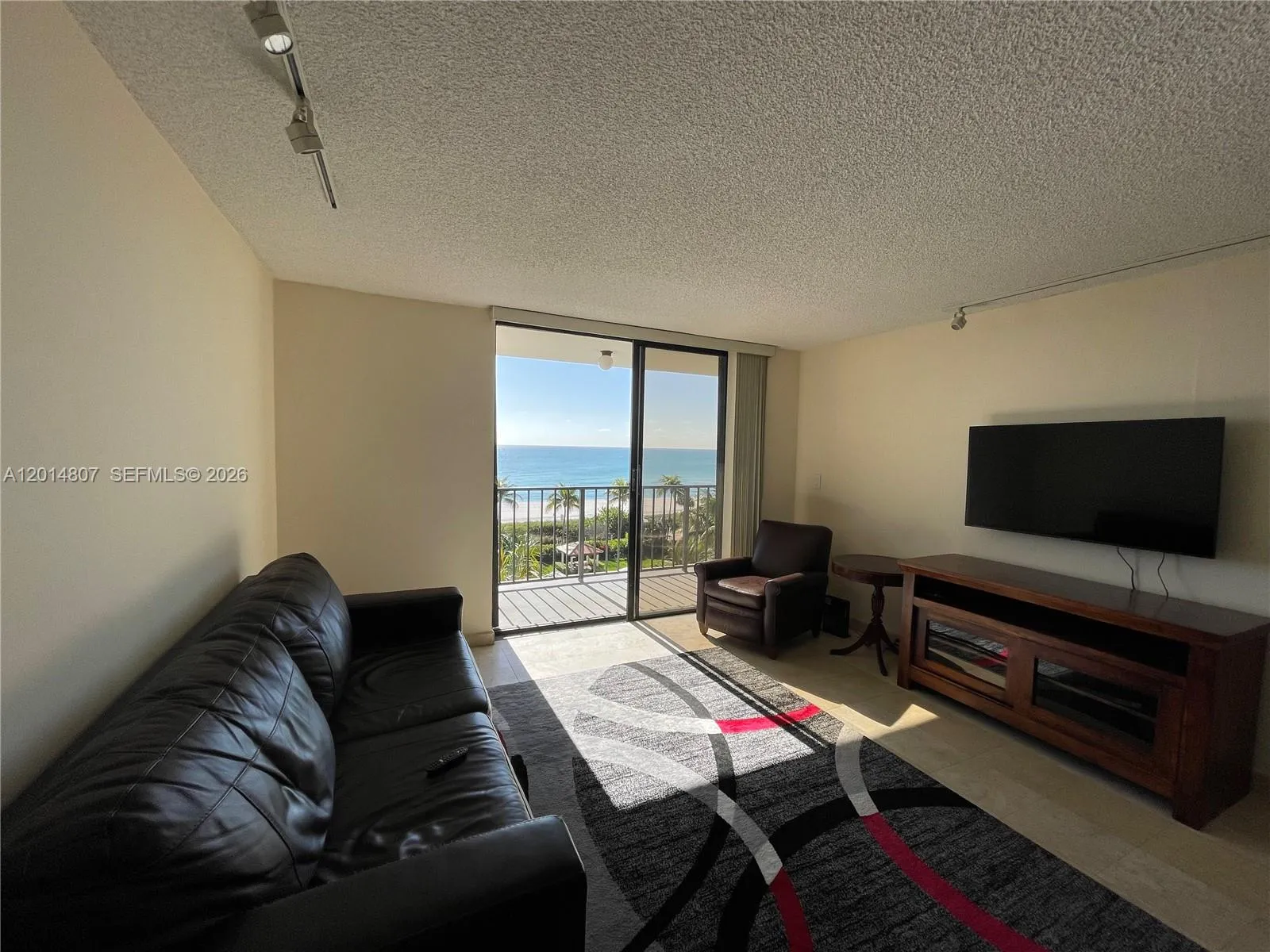 2625 Collins Ave # 605, Miami Beach FL 33140