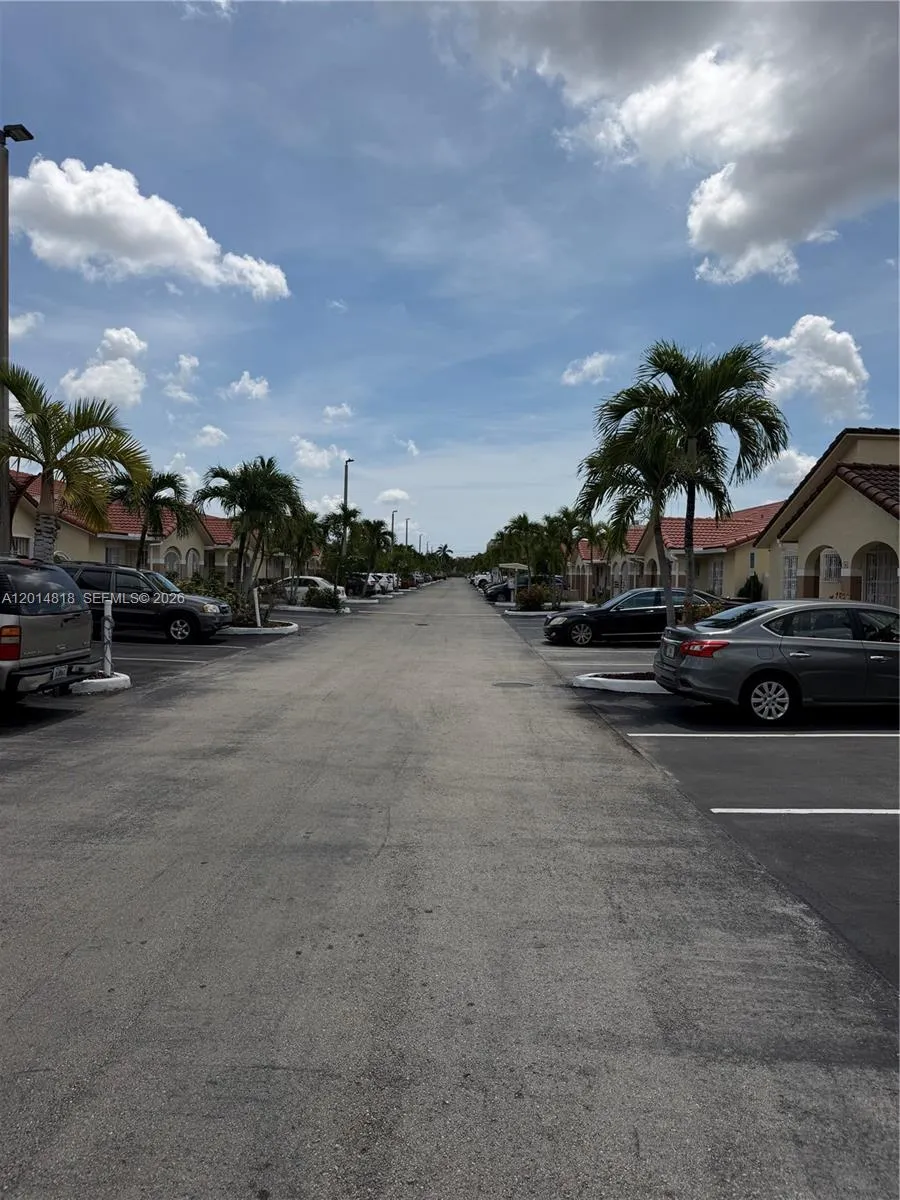 7101 W 24th Ave # 14, Hialeah FL 33016