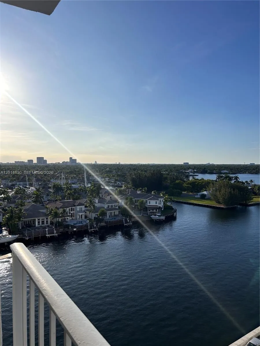 1410 S Ocean Dr # 1203, Hollywood FL 33019