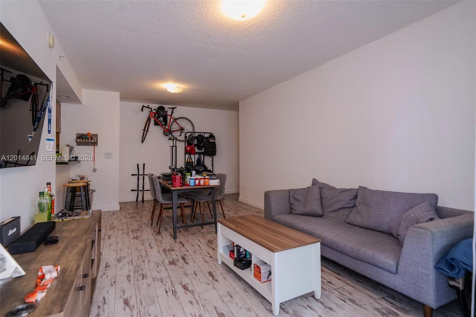 601 NE 23rd St # 607, Miami FL 33137