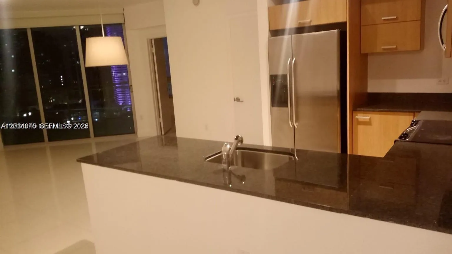 92 SW 3rd St # 1904, Miami FL 33130