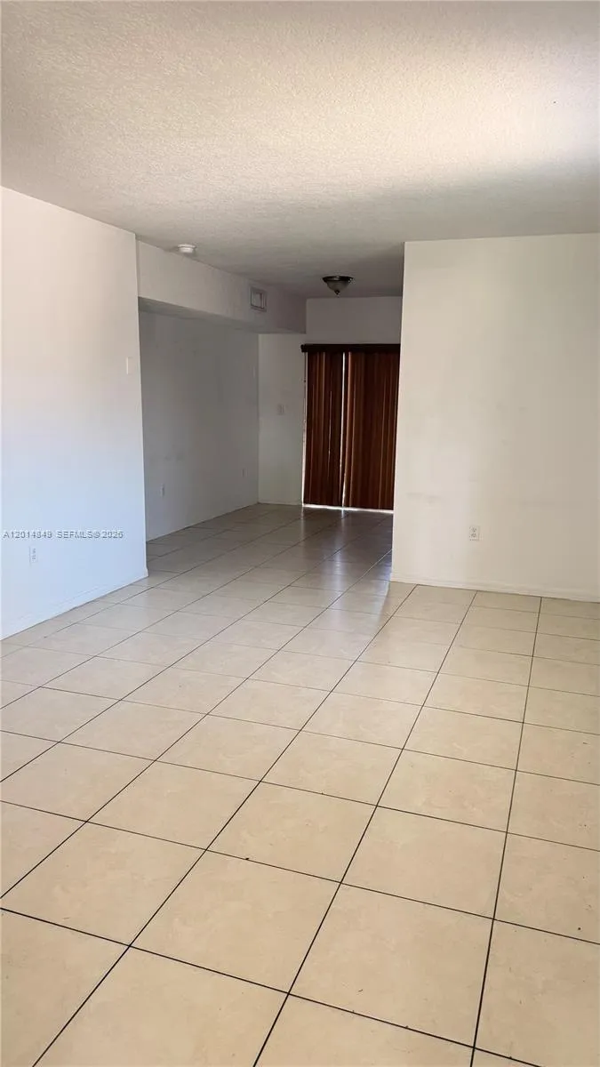 990 NE 33rd Ter # 104, Homestead FL 33033