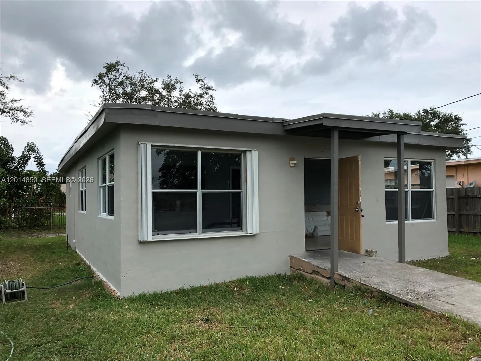 424 SW 12th Ave, Homestead FL 33030