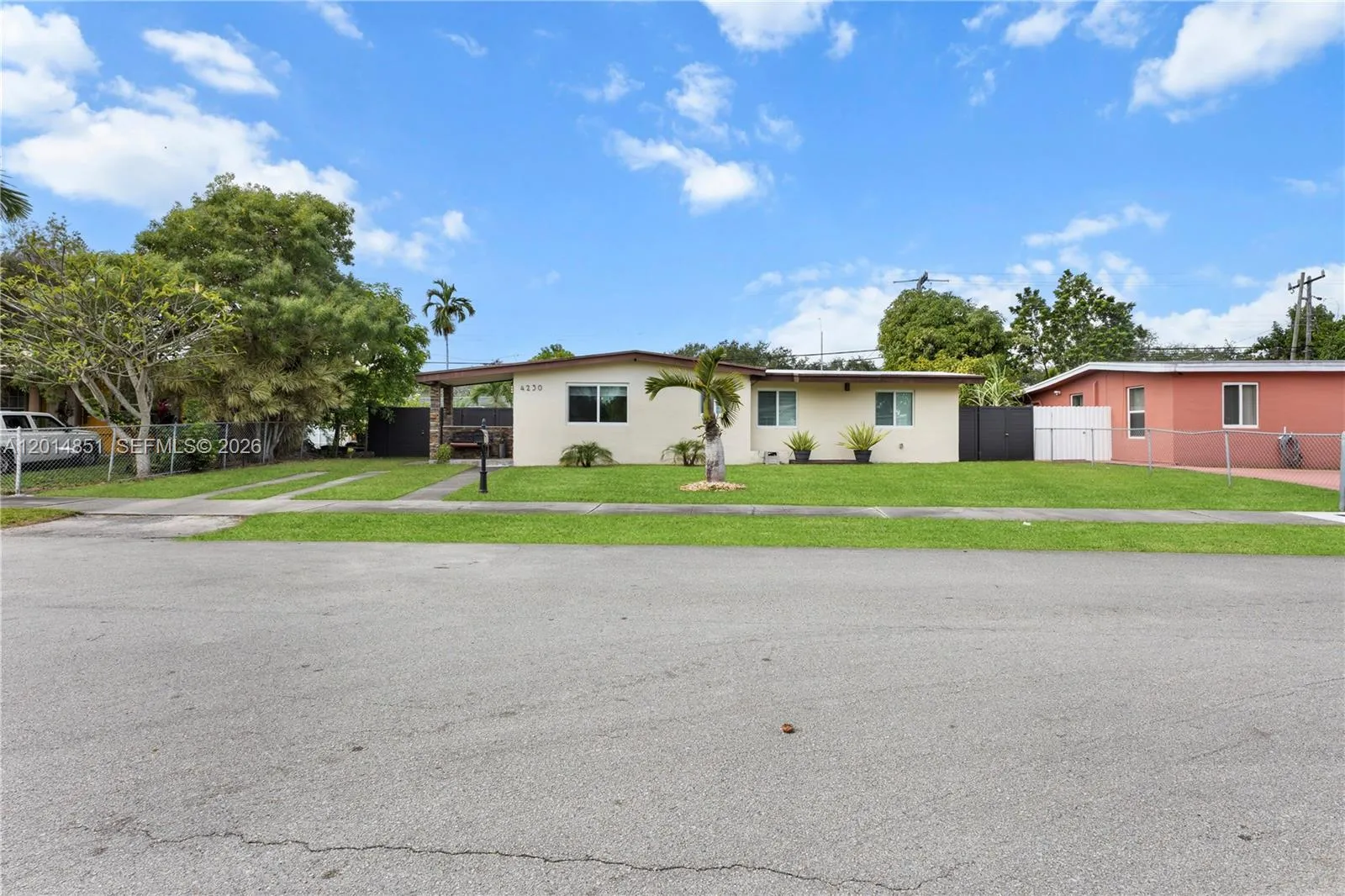 4230 SW 111th Ave, Miami FL 33165