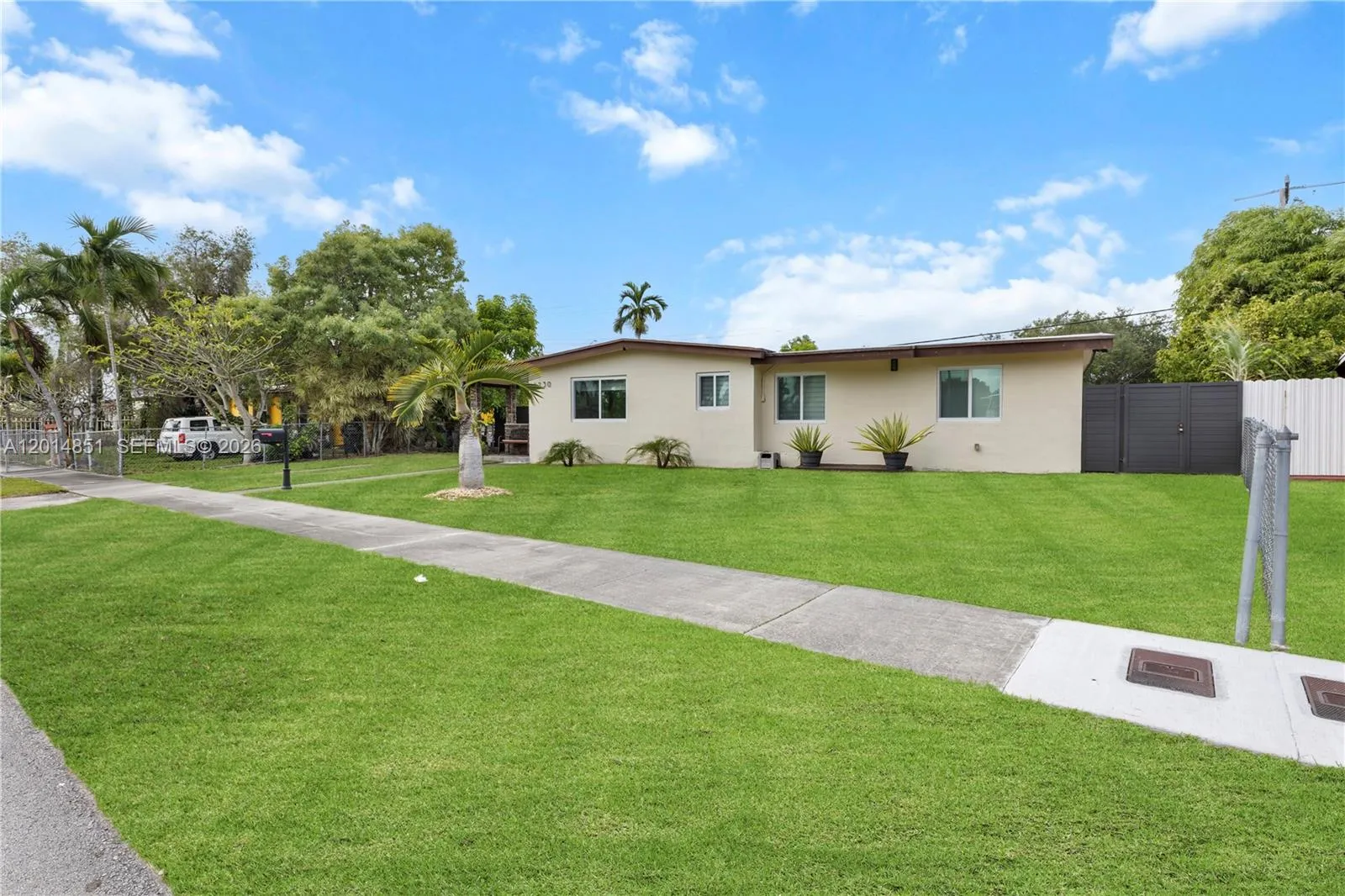 4230 SW 111th Ave, Miami FL 33165