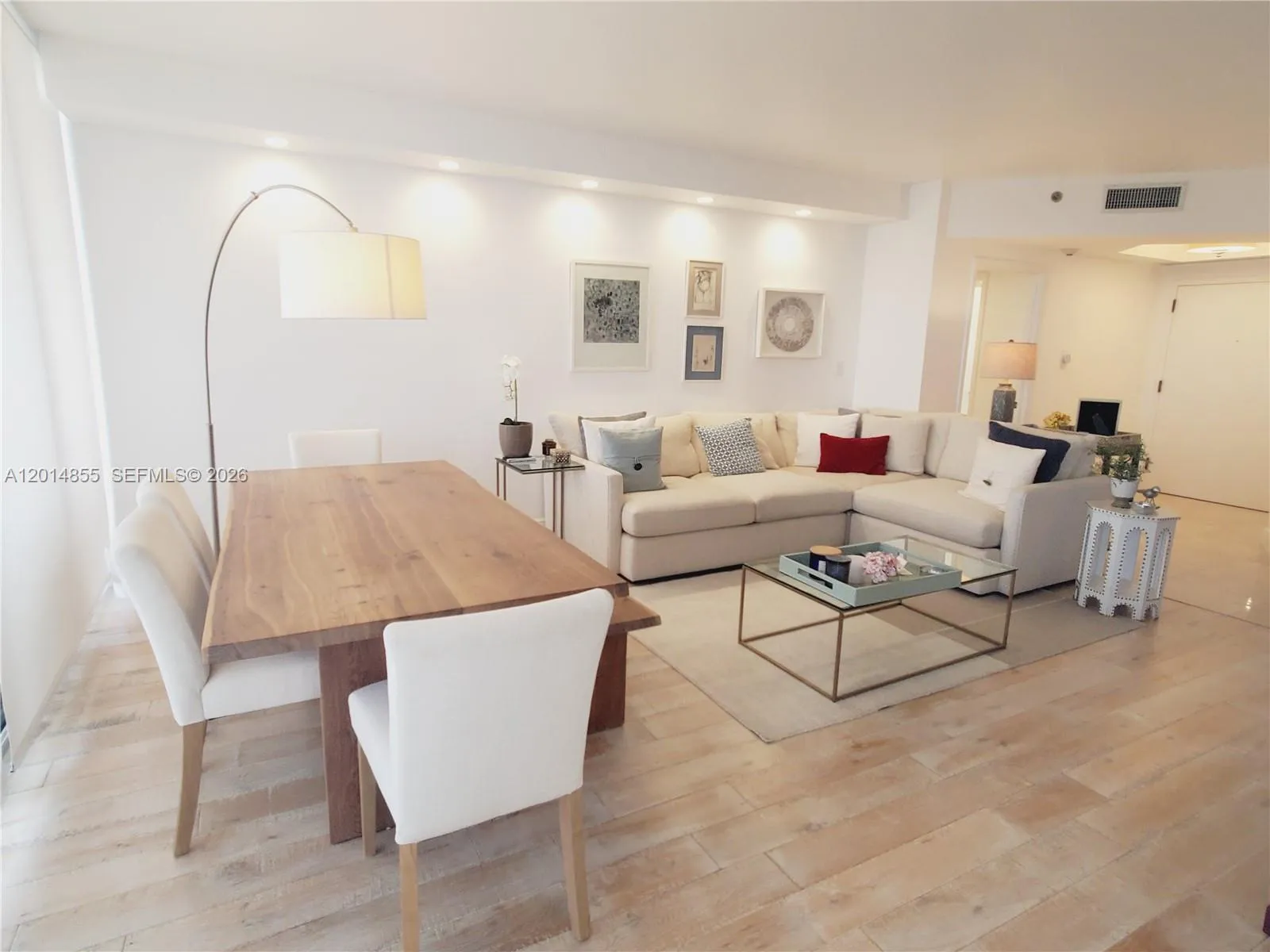 2000 Island Blvd # 2703, Aventura FL 33160