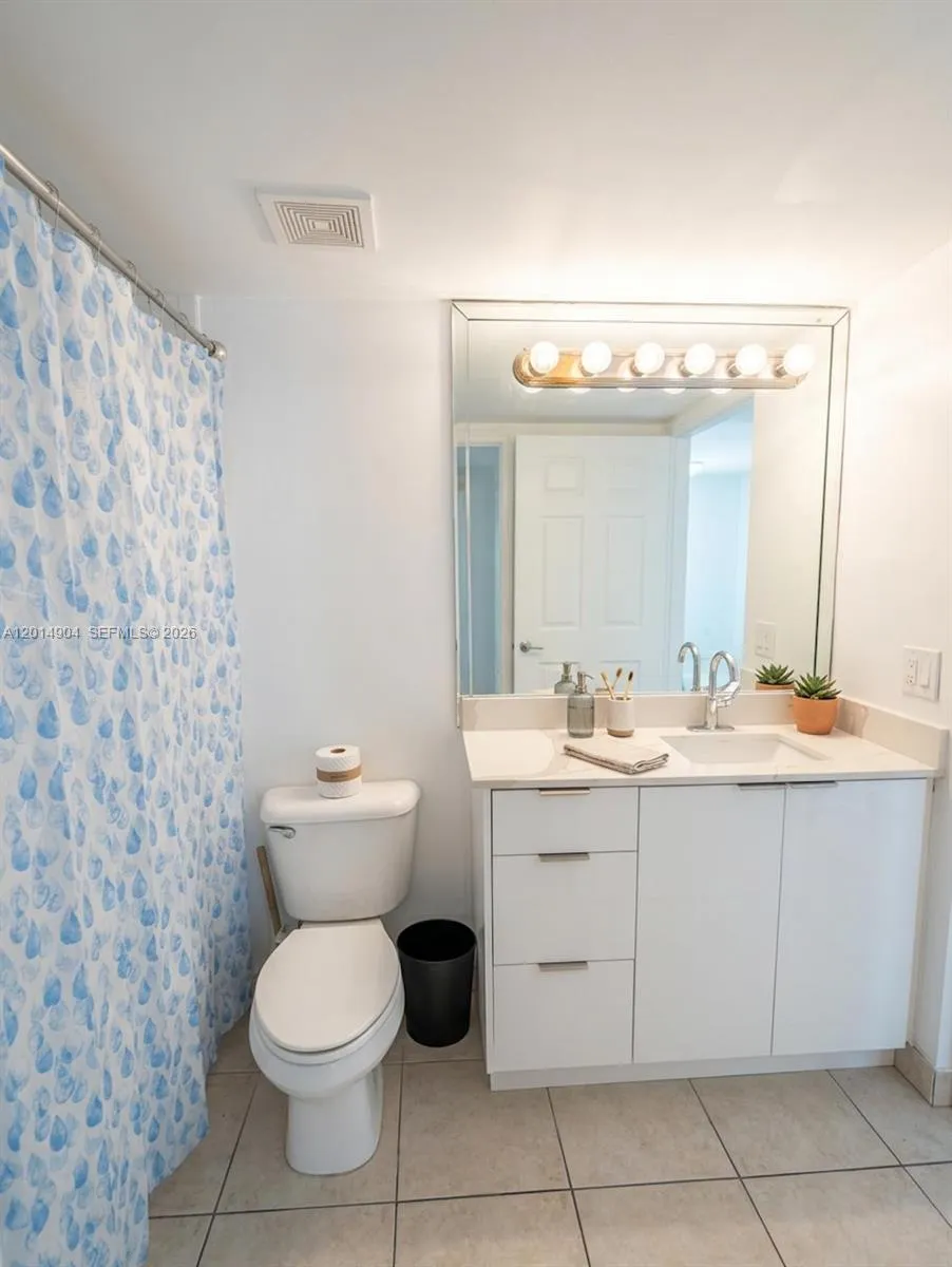 2475 NW 16th St Rd # 404, Miami FL 33125