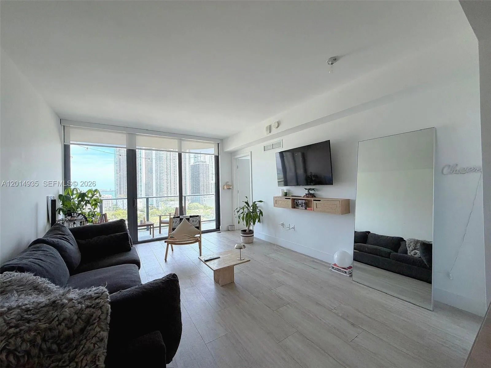 121 NE 34th St # 1605, Miami FL 33137