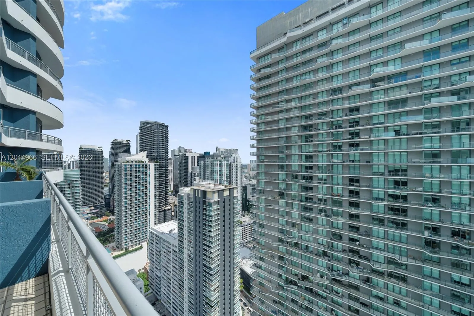 60 SW 13th St # 4008, Miami FL 33130