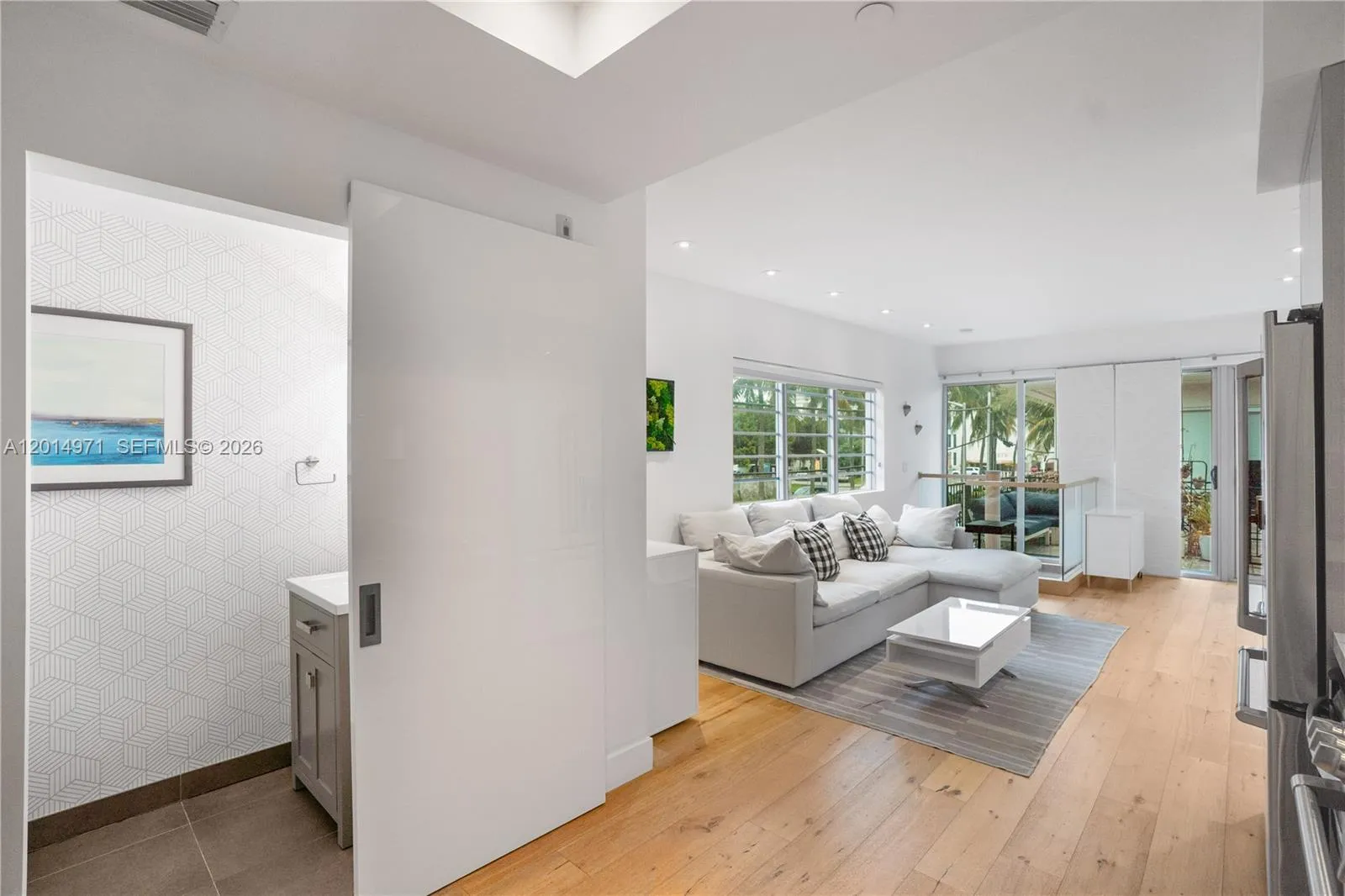 2130 Park Ave, Miami Beach FL 33139
