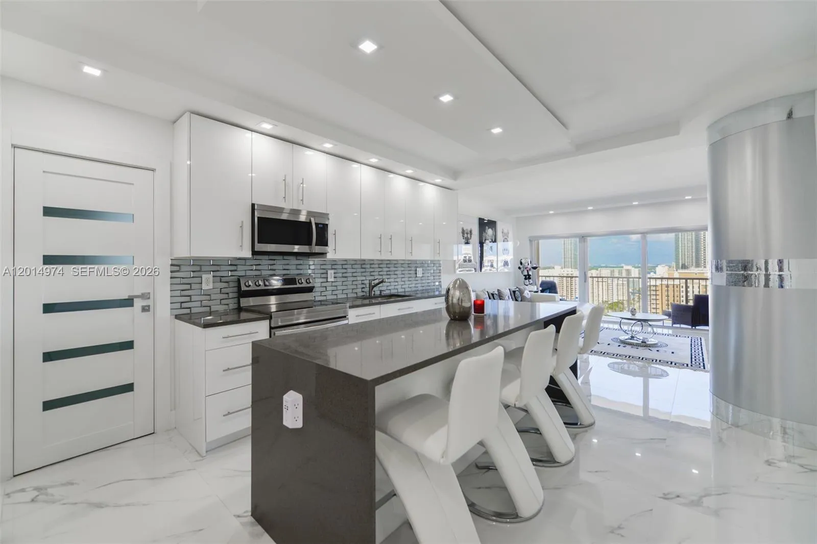 1980 S Ocean Dr, Hallandale Beach FL 33009