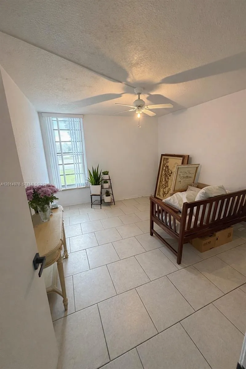 310 Fontainebleau Blvd # 206, Miami FL 33172