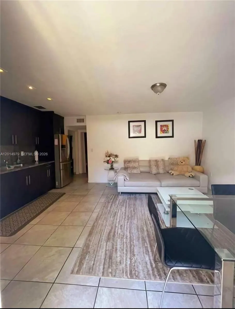 315 NW 59th St # 2, Miami FL 33127
