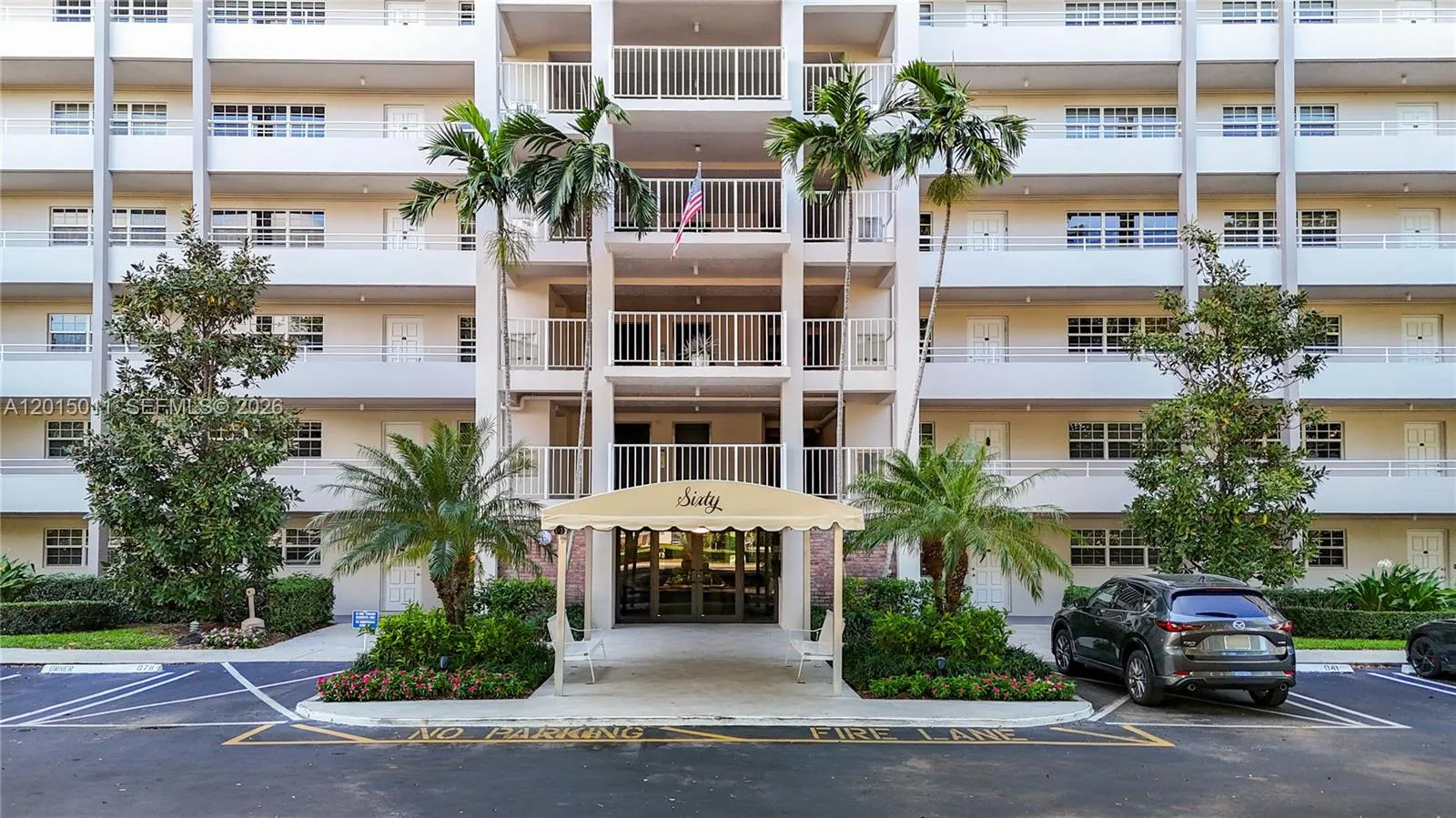 605 Oaks Dr # 405, Pompano Beach FL 33069