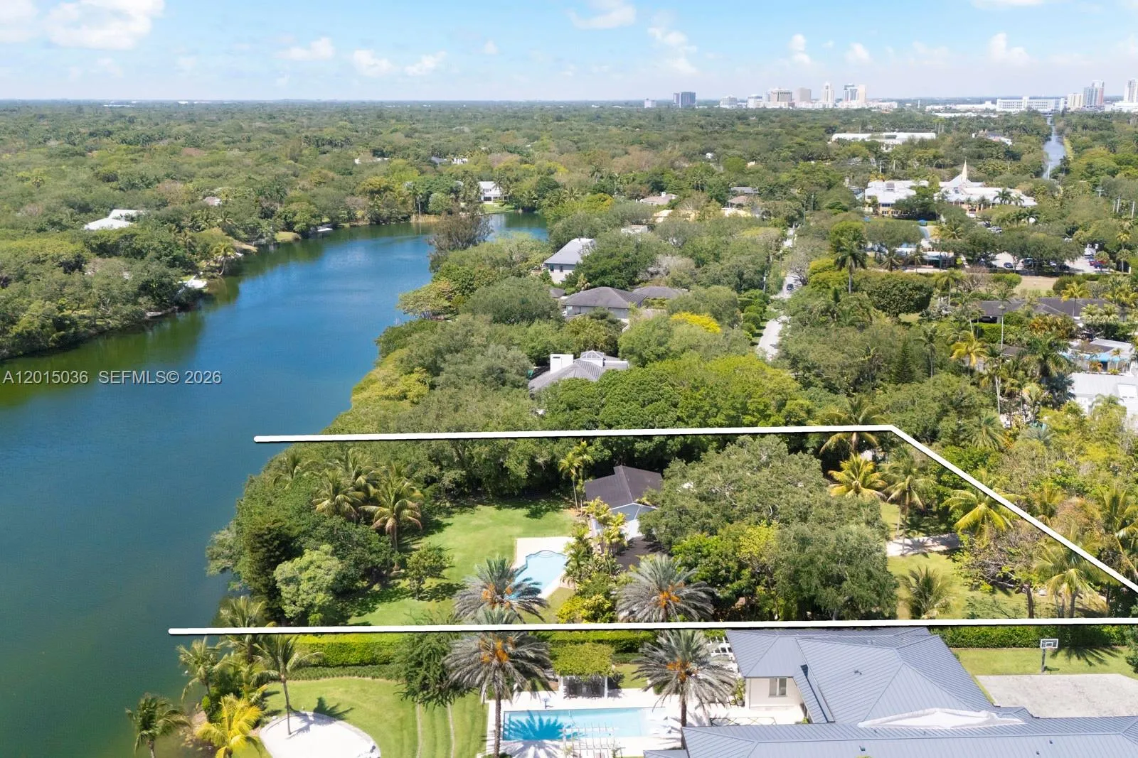 5340 Banyan Dr, Coral Gables FL 33156