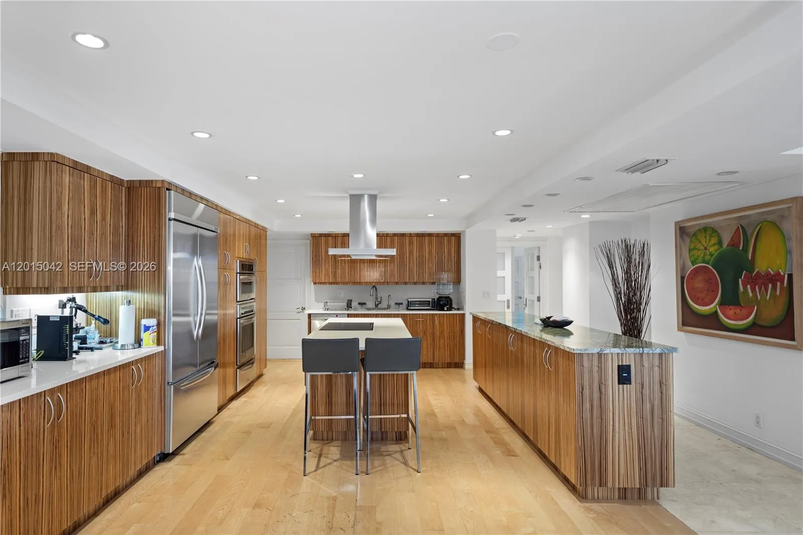10155 Collins Ave # 1105, Bal Harbour FL 33154