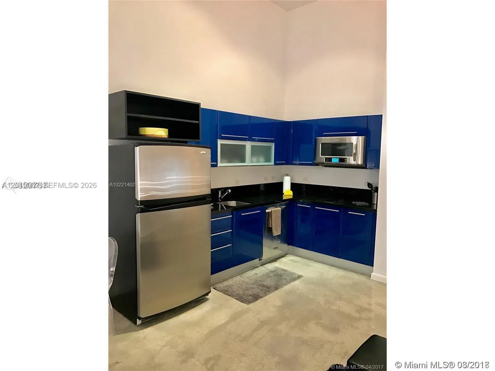 253 NE 2nd St # 312, Miami FL 33132