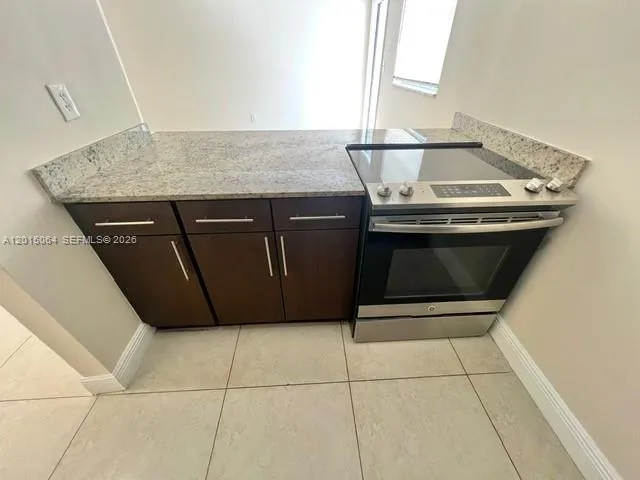 685 NE 85th St # 8, Miami FL 33138